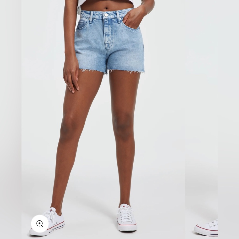 Good American Good 90’s Weightless Shorts size 10